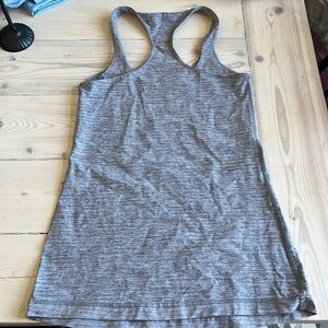 Size 4 lululemon gray tank